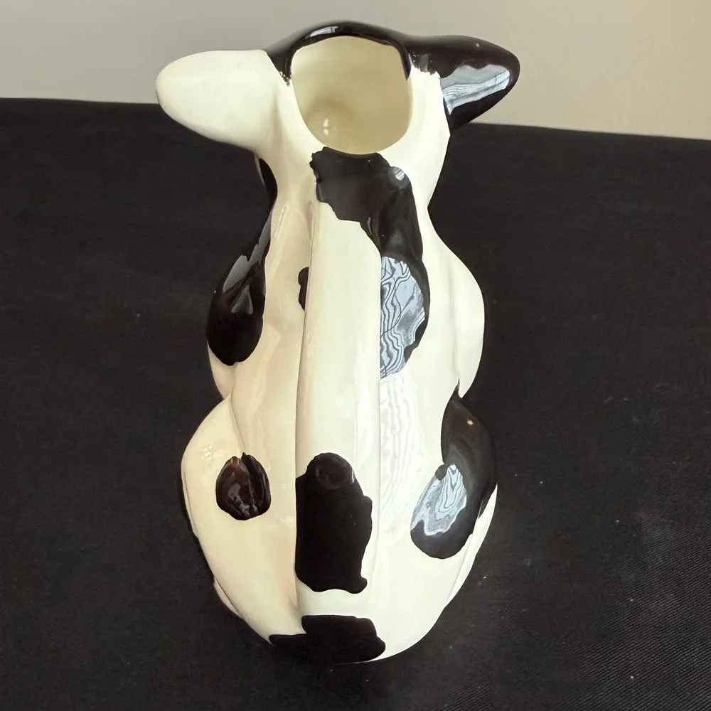 Vintage‎ Ceramic Cow Creamer Black White Farmhouse Milk Pitcher